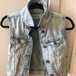 Madewell sleeveless jean jacket vest